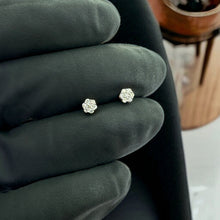 Load image into Gallery viewer, 10KT Gold 3MM Flower Stud Earrings, Genuine SI Diamond - 0.10 CT
