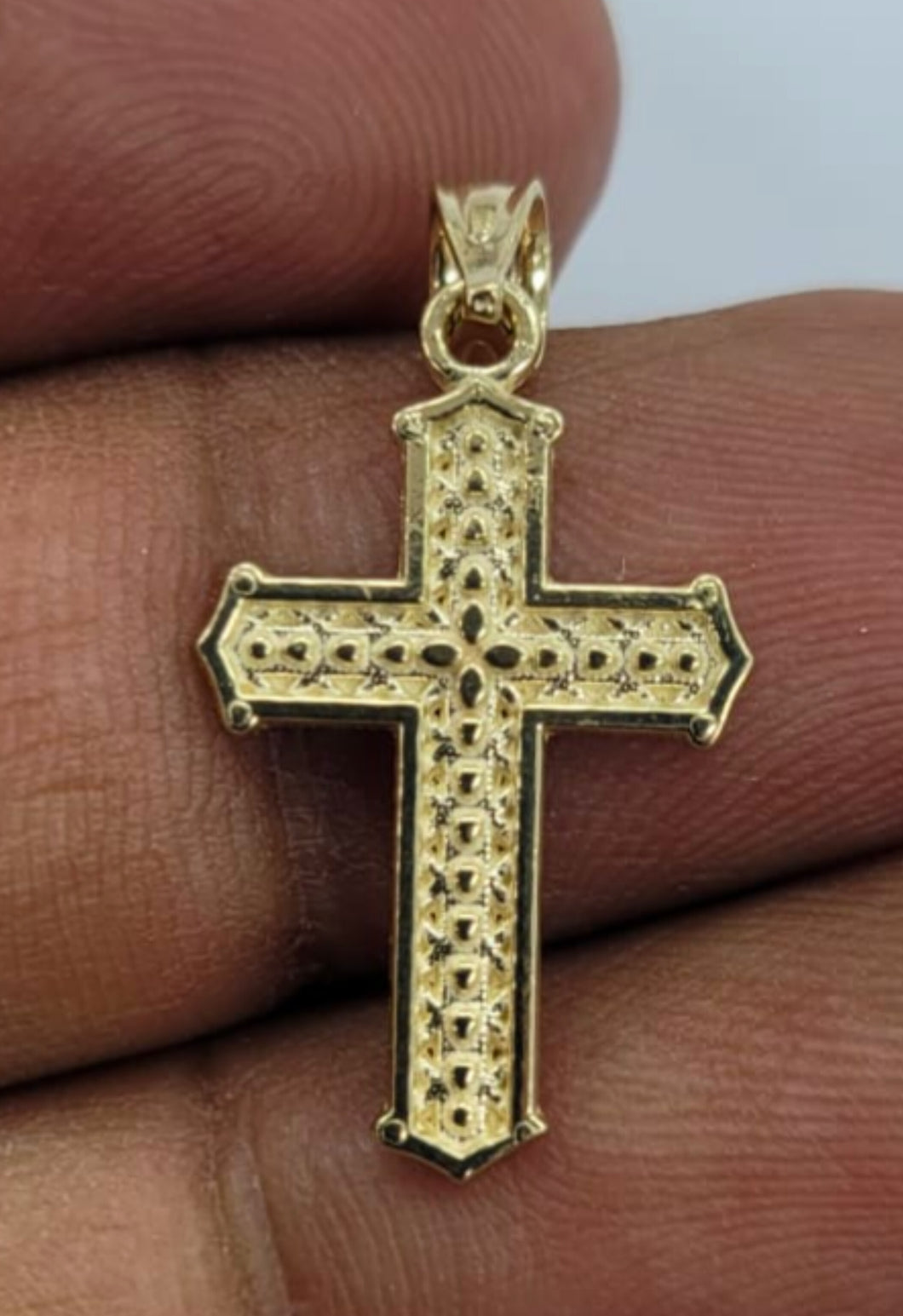 10KT Cross Real Gold pendant ,Diamond cut, 1.00 Grms, 2.5 mm Bail.